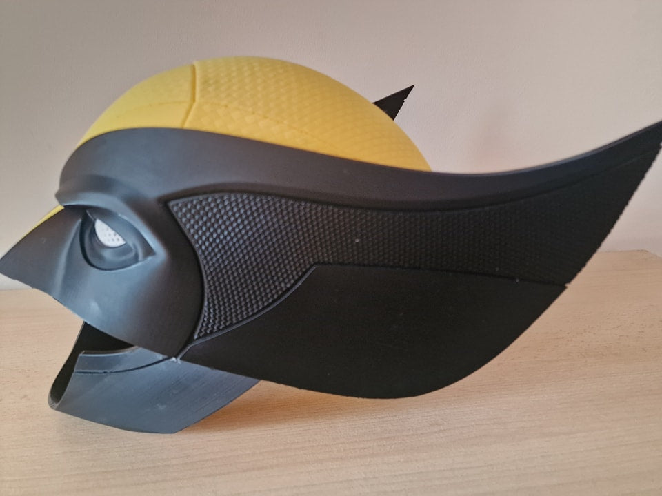 3D Printed Wolverine Helmet
